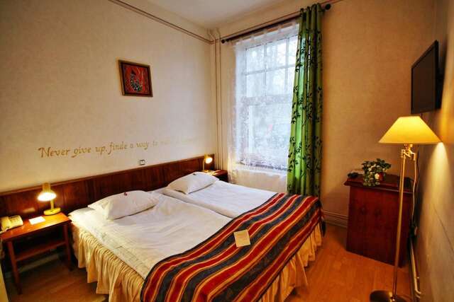 Отель NB Hotel with Free Parking Рига-30